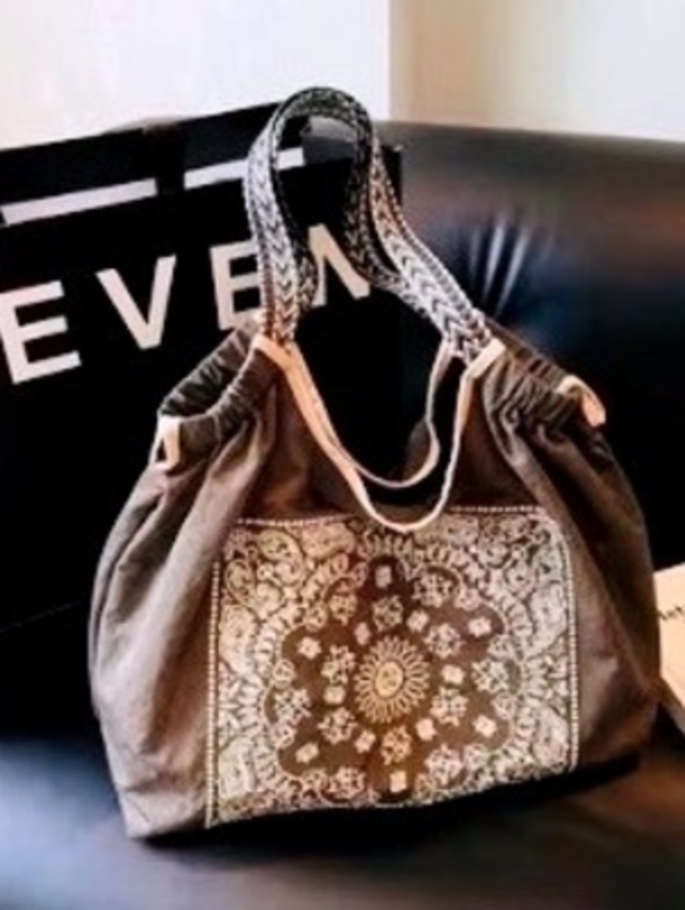 New -Stylish & Fashionable -Brown Bandanna Print Shoulder Tote